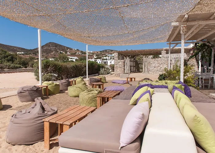 Soros Antiparos Aparthotel 3*