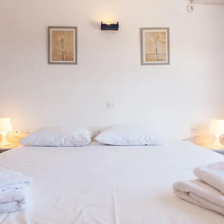 Soros Antiparos 3* Agios Georgios (Antiparos)