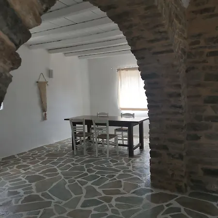 Soros Antiparos 3*